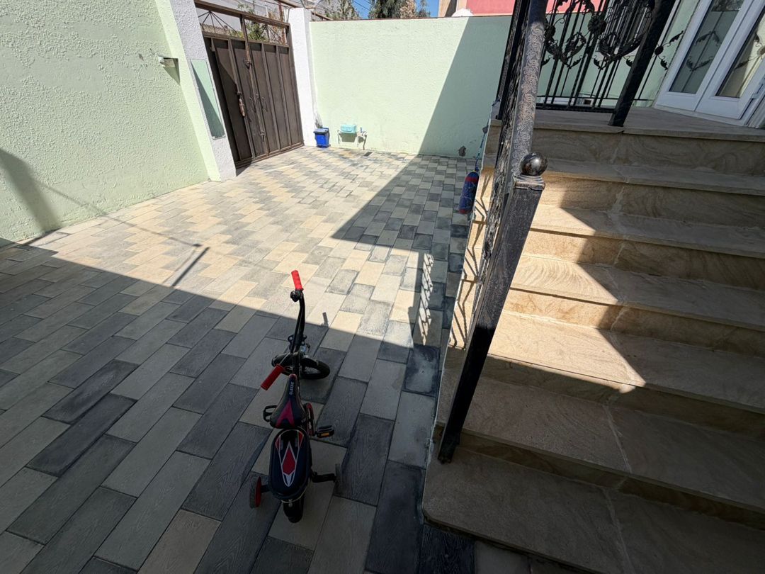 Satılır 4 otaqlı həyət evi/bağ evi 120 m² — Ev, villa, Bakı (3)