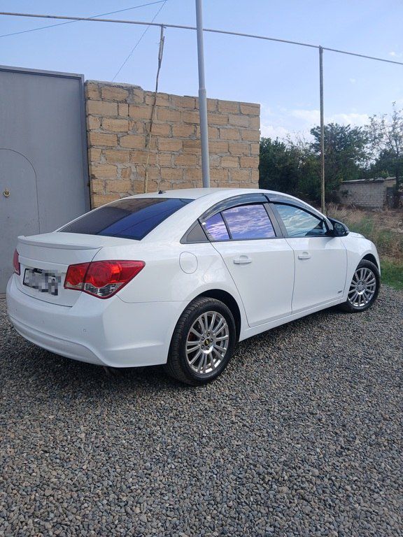 Chevrolet Cruze, 1.6 L, 2013 il, 500 000 km — Avtomobillər, Gəncə (4)