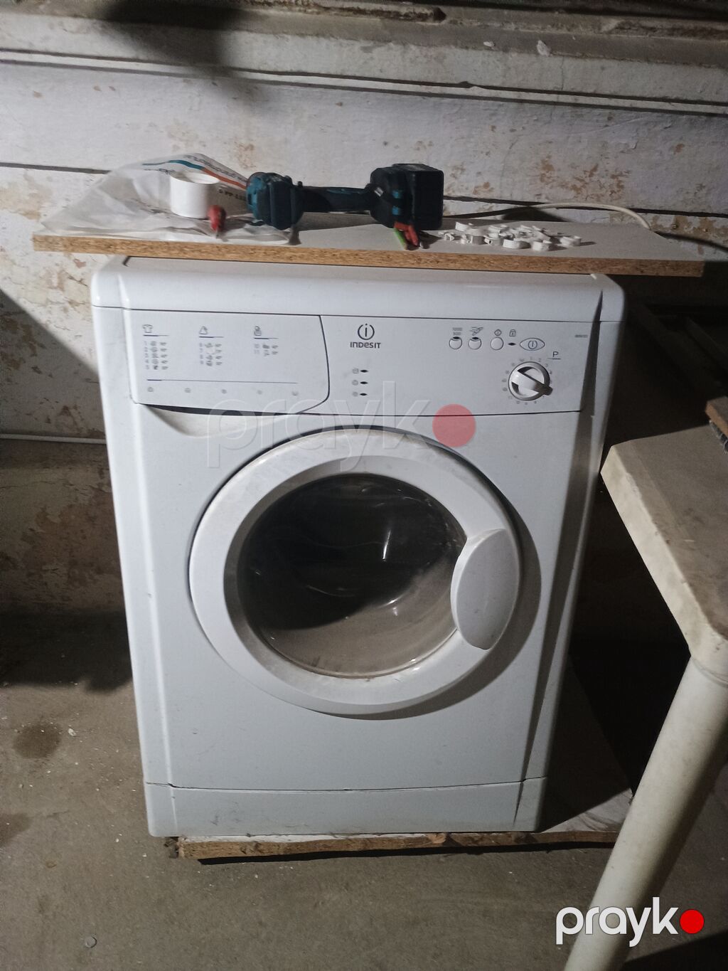 Indesit önyükləməli paltaryuyan maşın Oşıqları yanır.Nə isə işə — Çamaşır maşınları, Digah (2)
