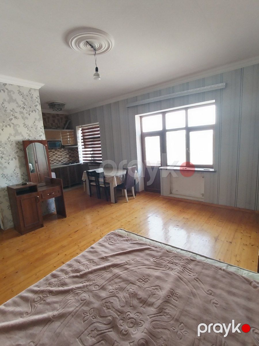 İcarəyə verilir 1 otaqlı köhnə tikili 45 m² — Mənzil, Bakı (2)