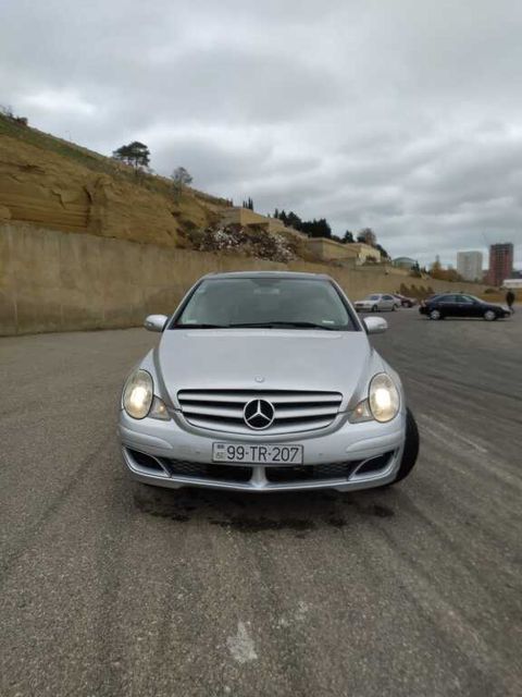 Mercedes R 350 4MATIC, 3.5 L, 2006 il, 250 000 km — Bakı