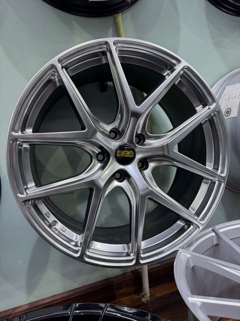 R20 BMW diskləri — Bakı