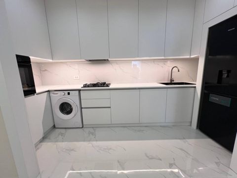 İcarəyə verilir 3 otaqlı yeni tikili 100 m² — Bakı