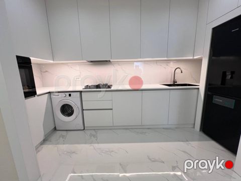 İcarəyə verilir 3 otaqlı yeni tikili 100 m²