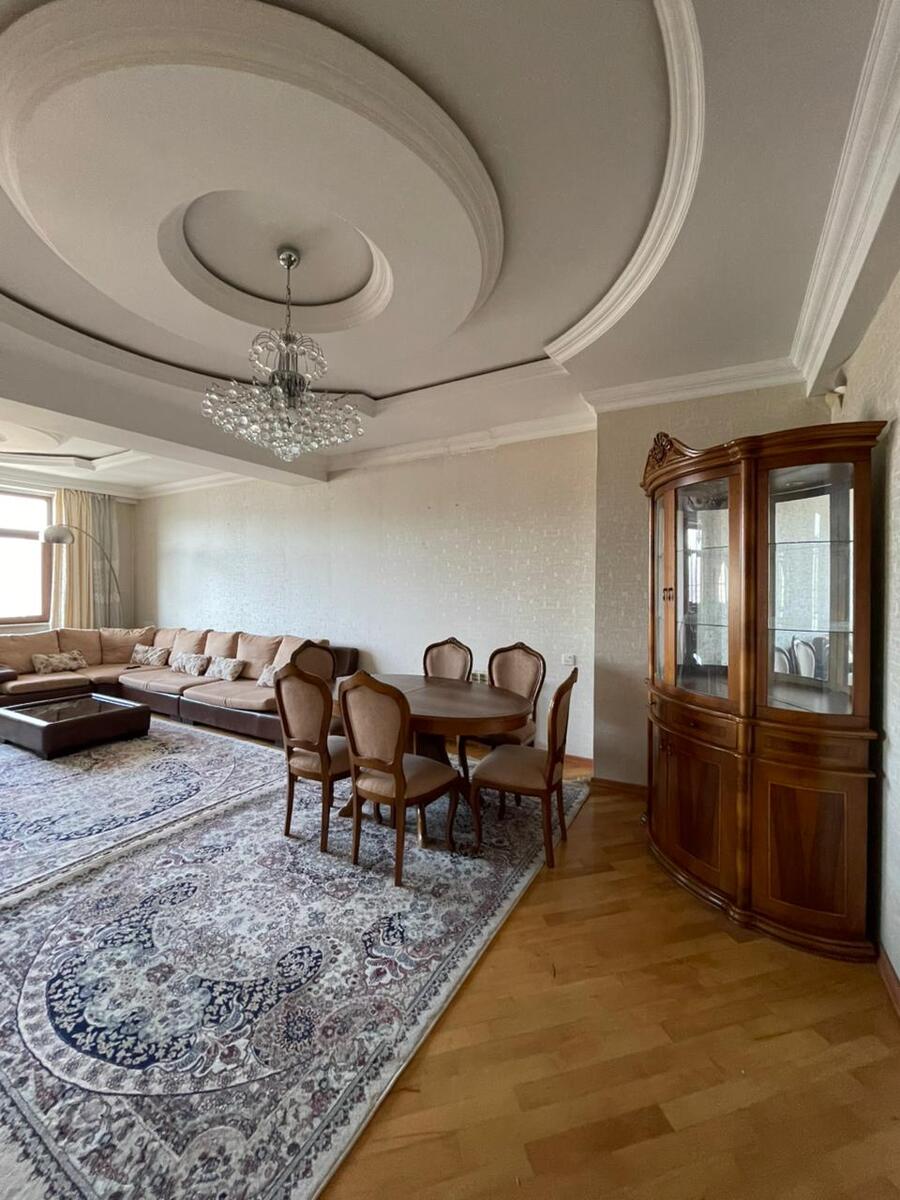 Satılır 3 otaqlı yeni tikili 130 m² — Mənzil, Bakı (7)