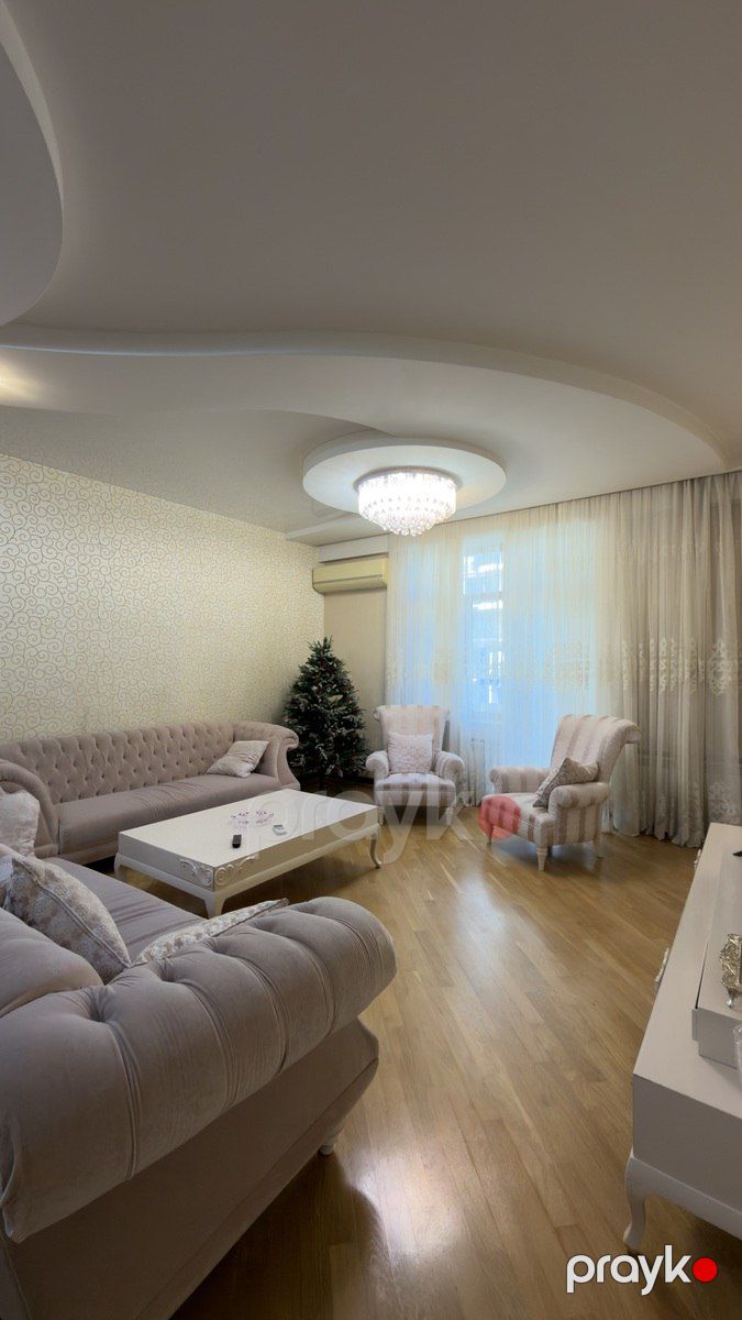 Satılır 4 otaqlı yeni tikili 220 m² — Mənzil, Bakı (3)