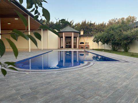 Satılır 6 otaqlı həyət evi/bağ evi 320 m² — Bakı