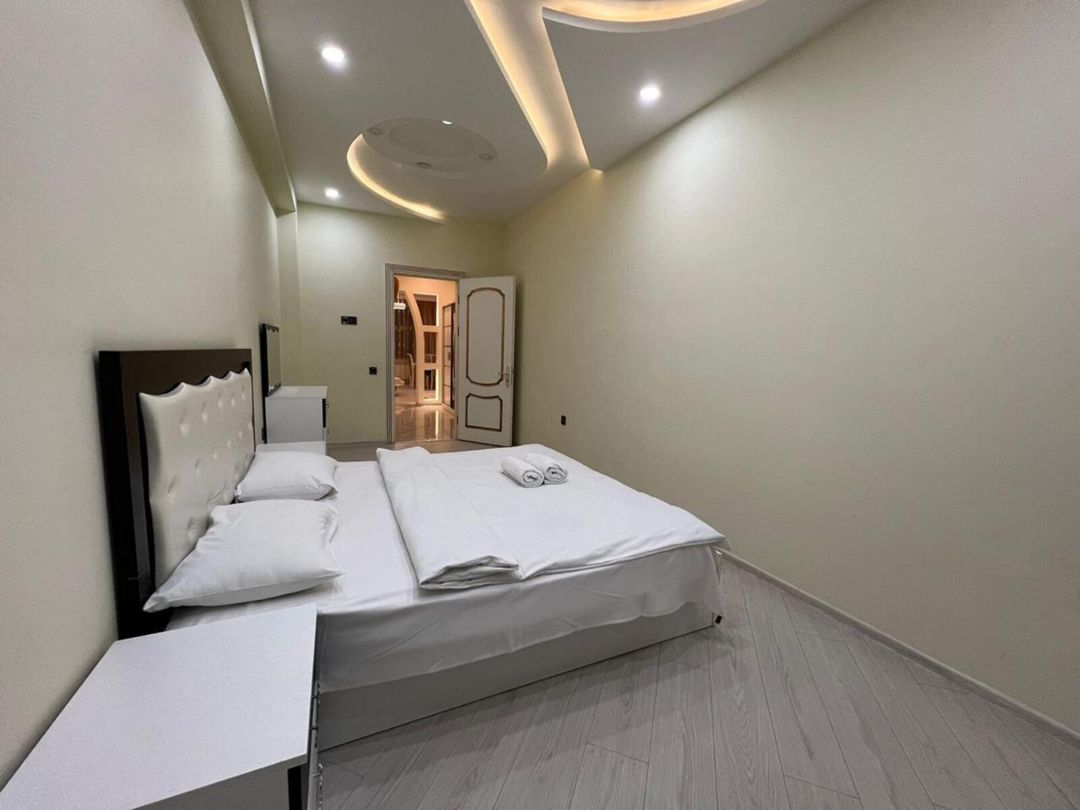 İcarəyə verilir 2 otaqlı yeni tikili 80 m² — Mənzil, Bakı (12)