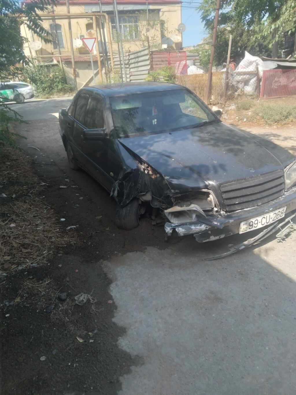 Mercedes-Benz C 180: 1.8 l 1999 il Sedan — Avtomobillər, Digah (3)