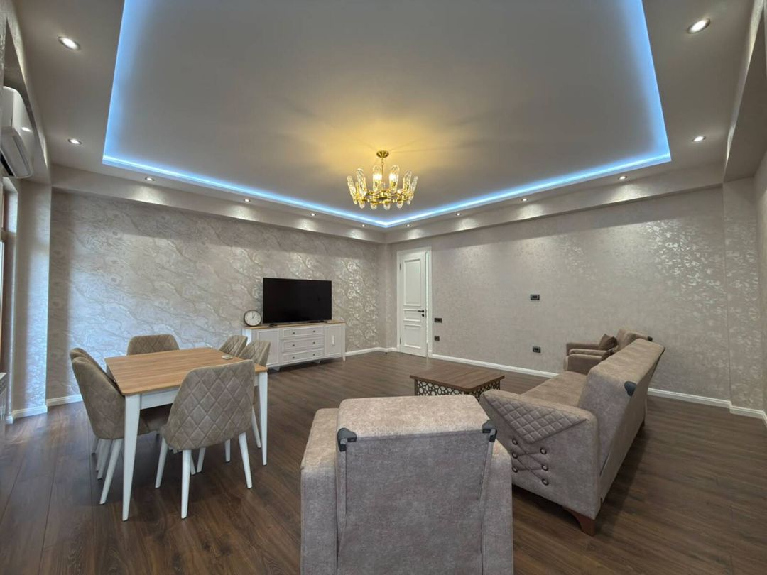 İcarəyə verilir 2 otaqlı yeni tikili 110 m² — Mənzil, Bakı (2)