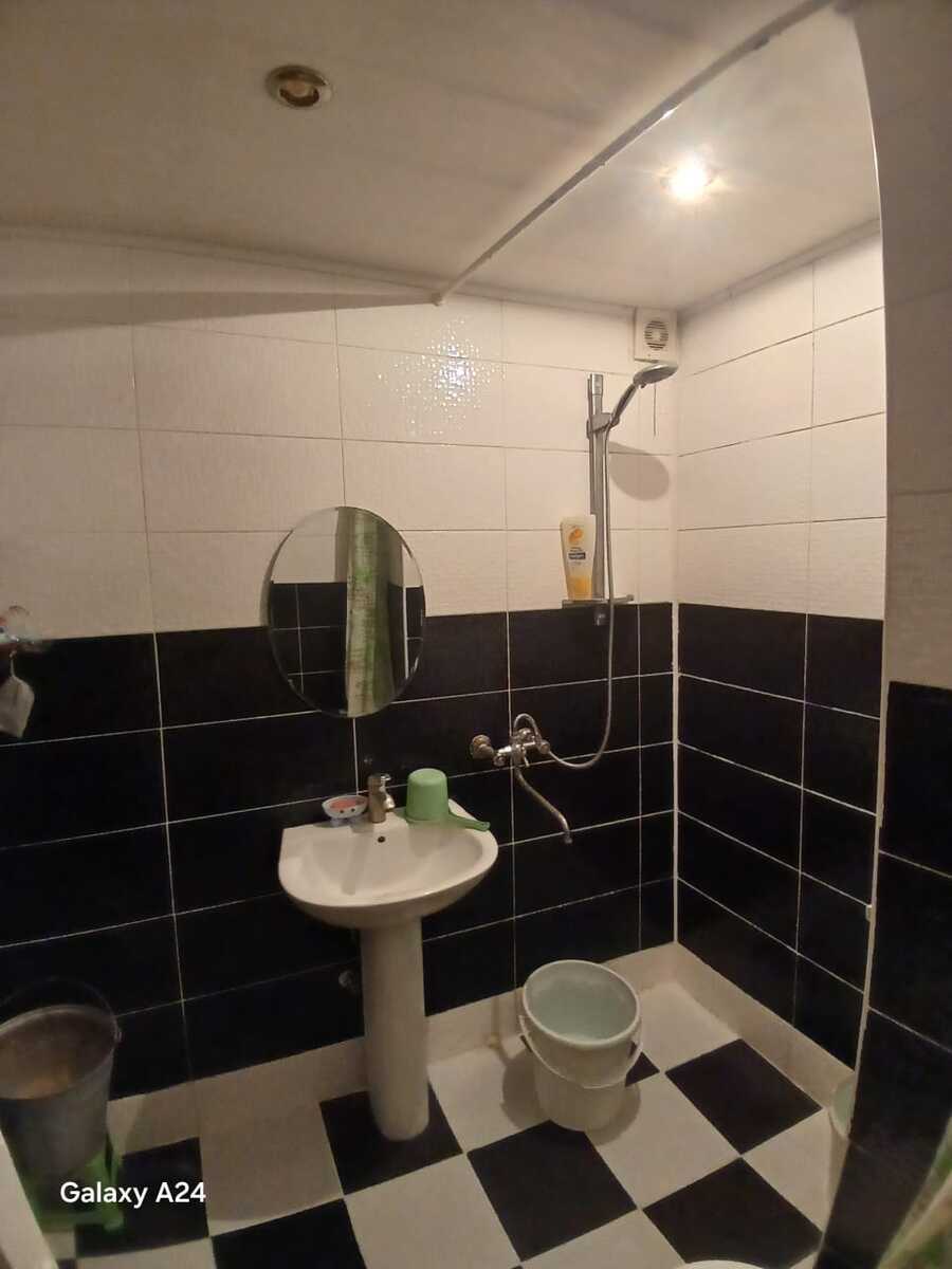 Satılır 2 otaqlı köhnə tikili 52 m² — Mənzil, Bakı (12)