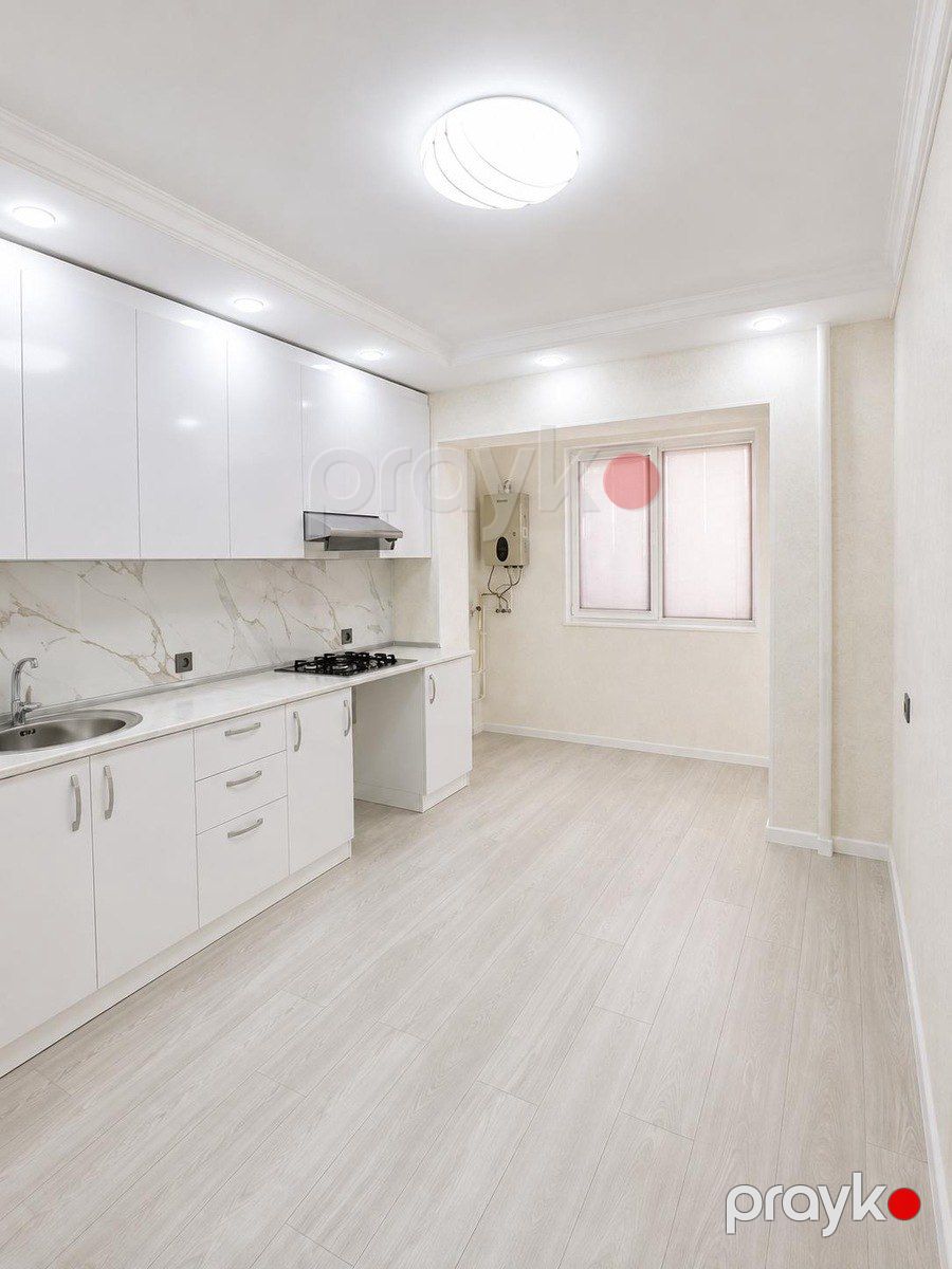 Satılır 2 otaqlı köhnə tikili 65 m² — Mənzil, Bakı (5)