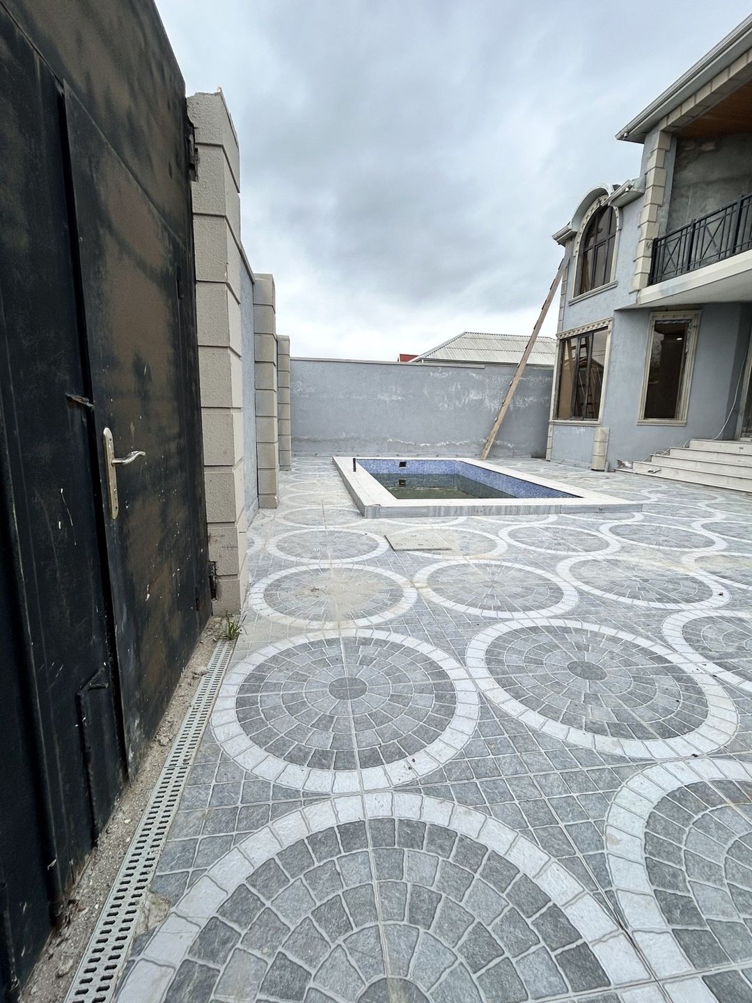 Satılır 6 otaqlı həyət evi/bağ evi 240 m² — Ev, villa, Bakı (3)