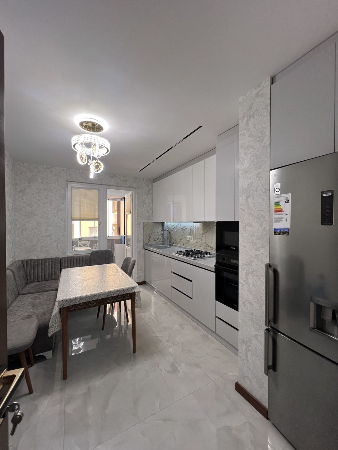 Satılır 5 otaqlı köhnə tikili 120 m² — Mənzil, Bakı (2)