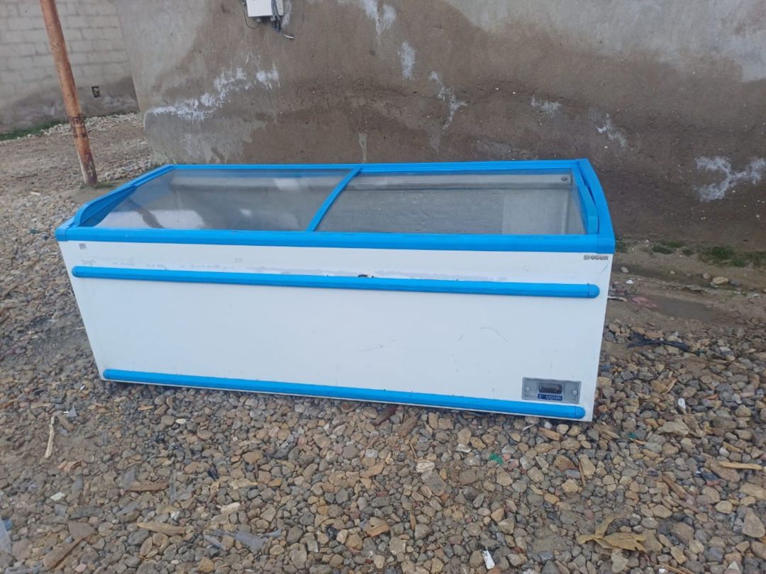 Dondurucu Uğur — Biznes və avadanlıq, Bakı (6)
