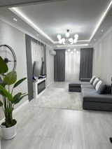 Satılır 3 otaqlı yeni tikili 100 m² — Квартира