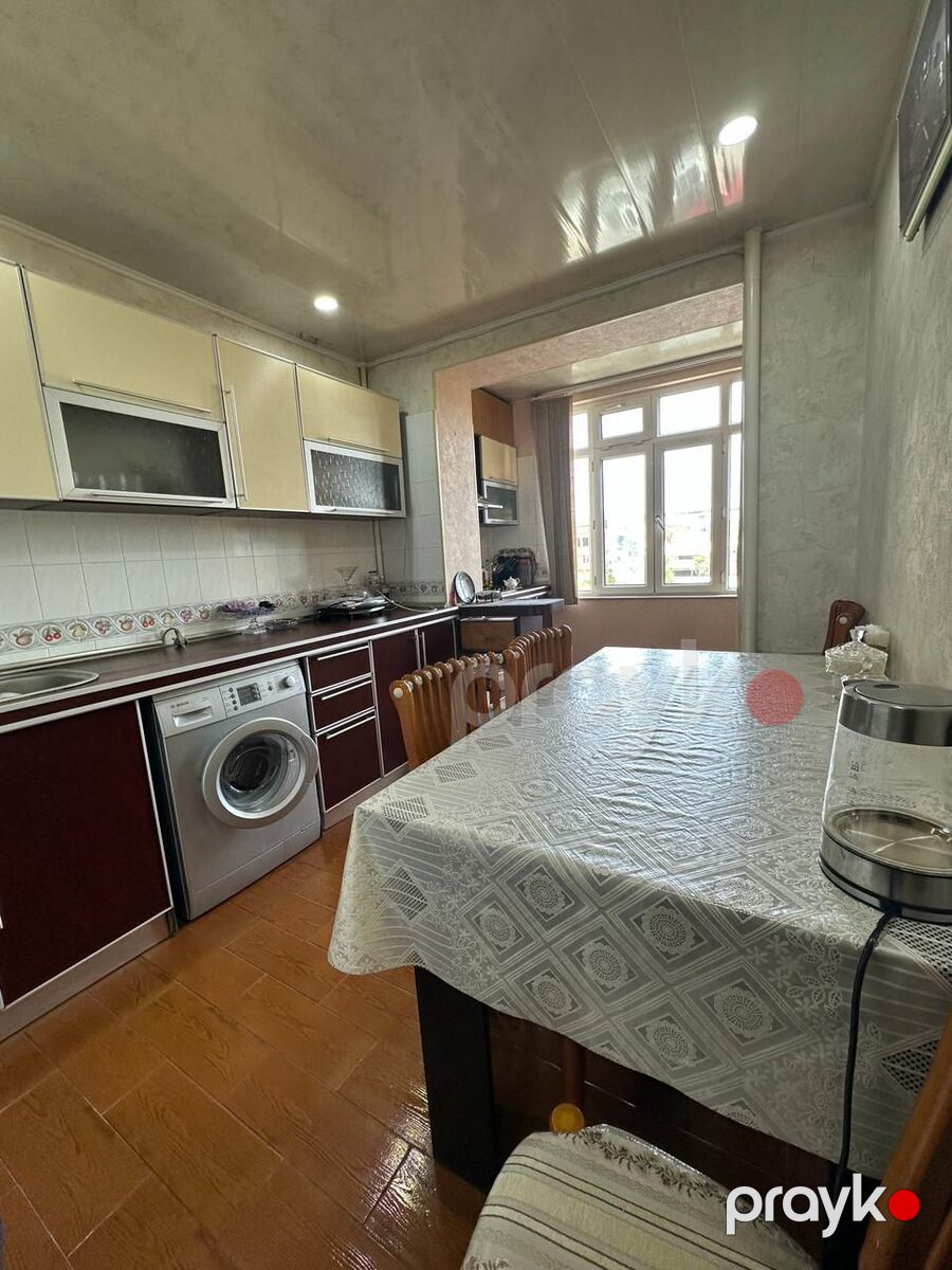 Satılır 5 otaqlı köhnə tikili 140 m² — Mənzil, Bakı (8)