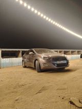 Hyundai Elantra, 1.8 L, 2012 il, 239 792 km — Авто