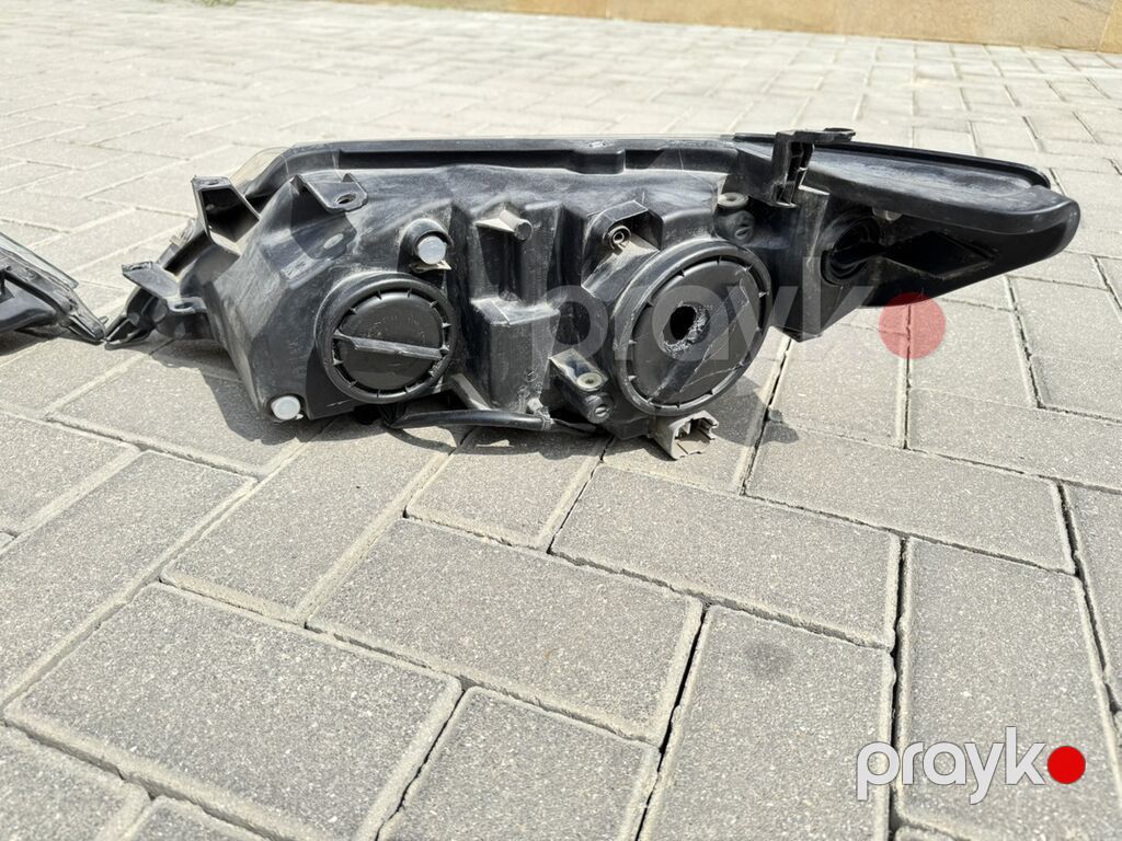 Komplekt, Yaxın və uzaq vuran işıqlar Toyota, 2011 il, Orijinal, İşlənmiş — Avtomobil işığı, Bakı (6)