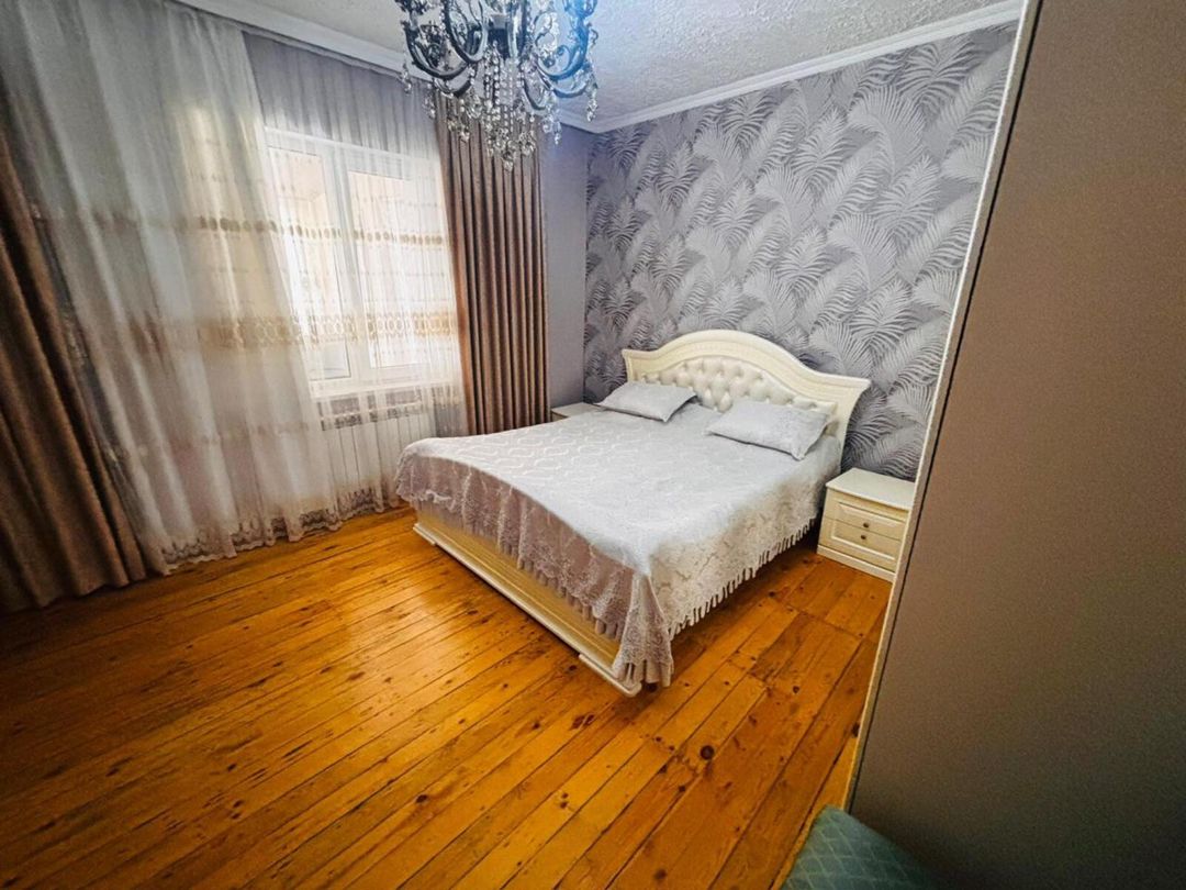 Satılır 8 otaqlı həyət evi/bağ evi 250 m² — Ev, villa, Bakı (3)