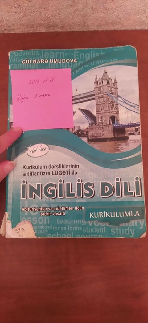 Məhsul: “İngilis Dili – Kurikulumla” (Gülnarə Umudova) Təsvir — Bakı