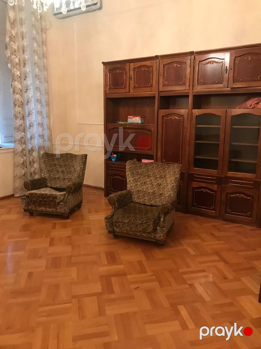 Satılır 3 otaqlı köhnə tikili 106 m² — Mənzil, Bakı (4)