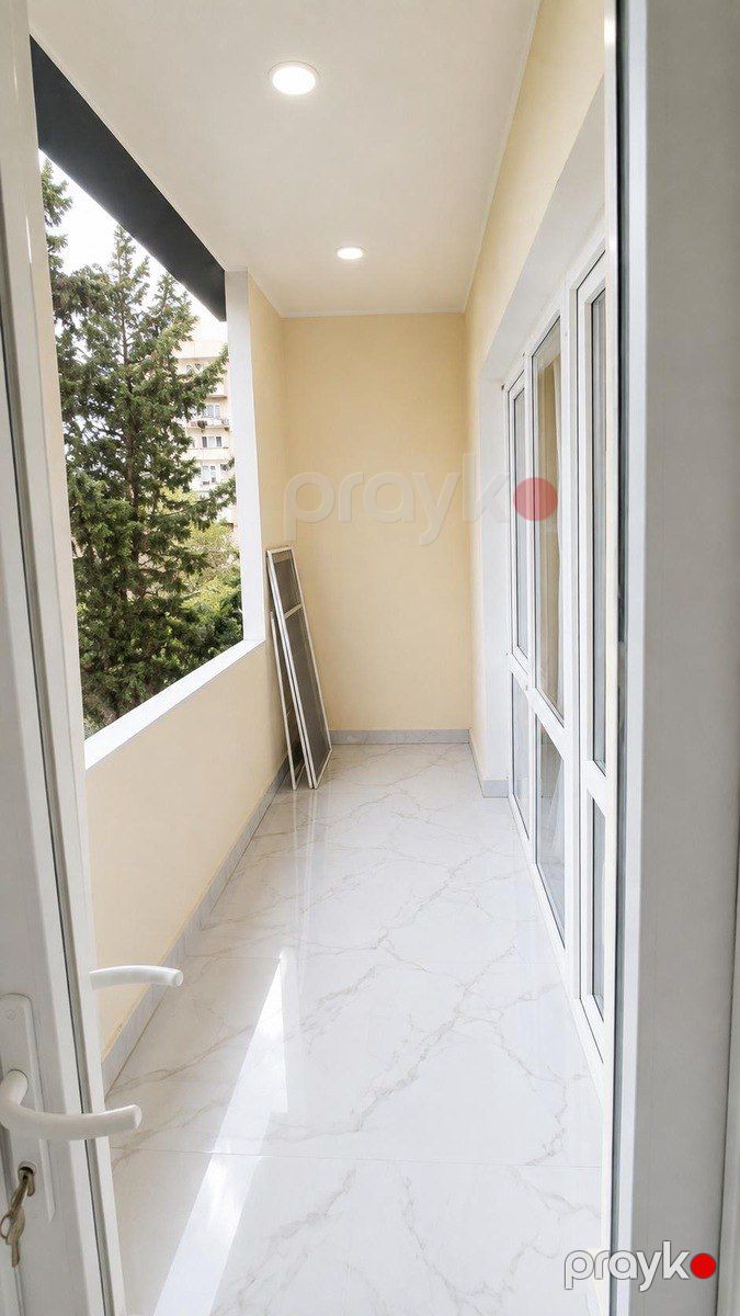 Satılır 2 otaqlı köhnə tikili 65 m² — Mənzil, Bakı (8)