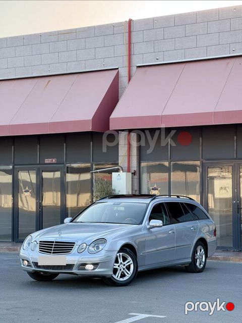 Mercedes E 220, 2.2 L, 2007 il, 320 000 km