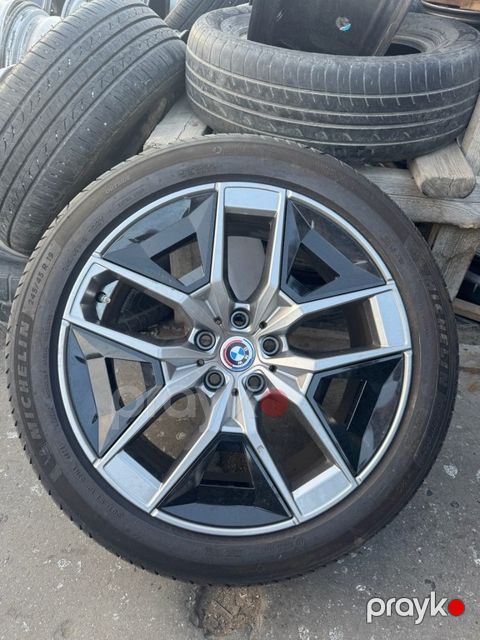 "BMW" təkərləri 245/45 R19