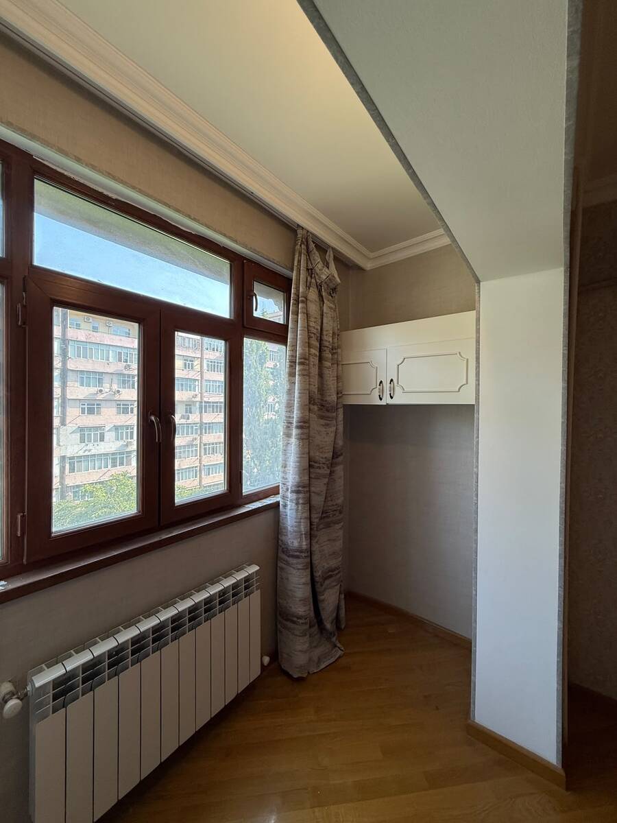 Satılır 2 otaqlı köhnə tikili 65 m² — Mənzil, Bakı (10)