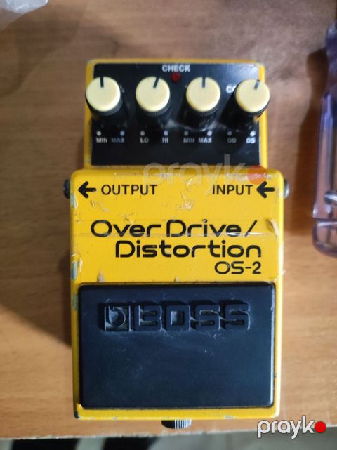 Məhsul: Boss OS-2 OverDrive/Distortion effekt pedalı Xüsusiyyətlər — Gəncə