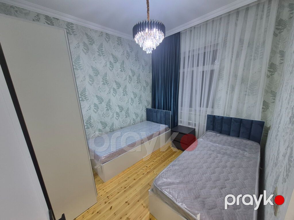 80 kv. m, 3 otaqlı, Kombi, Qaz, İşıq — Ev, villa, Bakı (4)