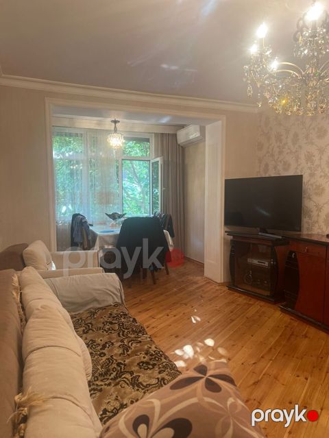 18 kv. m, 1 otaqlı, Qaz, İşıq, Su
