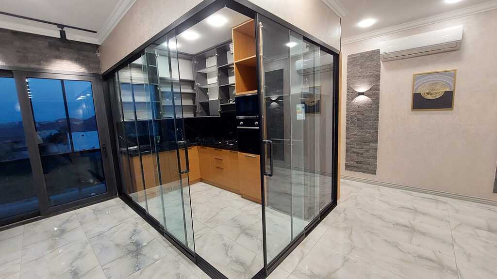 Şüşə Arakəsmə Sistemləri — Pəncərələr, qapılar, balkonlar, Bakı (11)