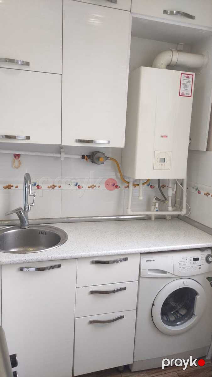 İcarəyə verilir 2 otaqlı köhnə tikili 53 m² — Mənzil, Bakı (9)