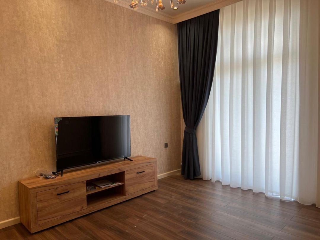 İcarəyə verilir 2 otaqlı yeni tikili 72 m² — Mənzil, Bakı (4)