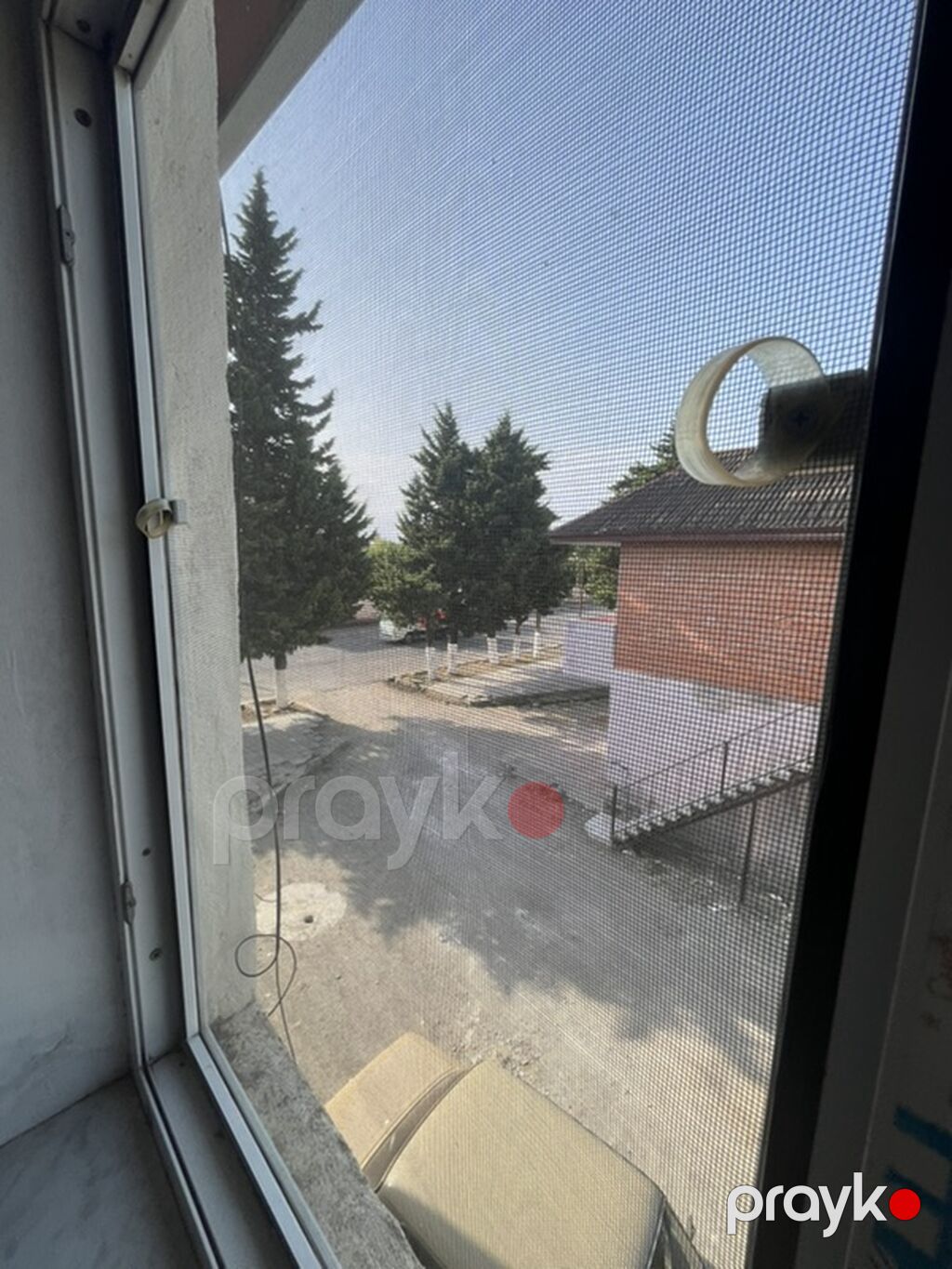 Geniş və işıqlı otaq icarəyə verilir. Xüsusiyyətlər: - Böyük — Mənzil, Astara (3)
