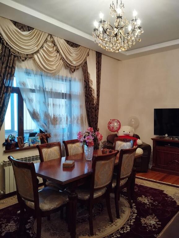 Satılır 6 otaqlı həyət evi/bağ evi 360 m² — Ev, villa, Bakı (4)