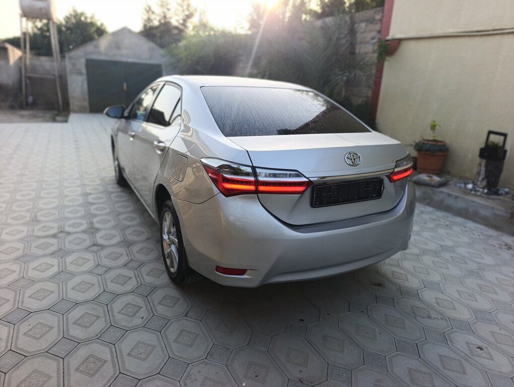 Toyota Corolla, 1.6 L, 2016 il, 203 000 km — Avtomobillər, Bakı (9)