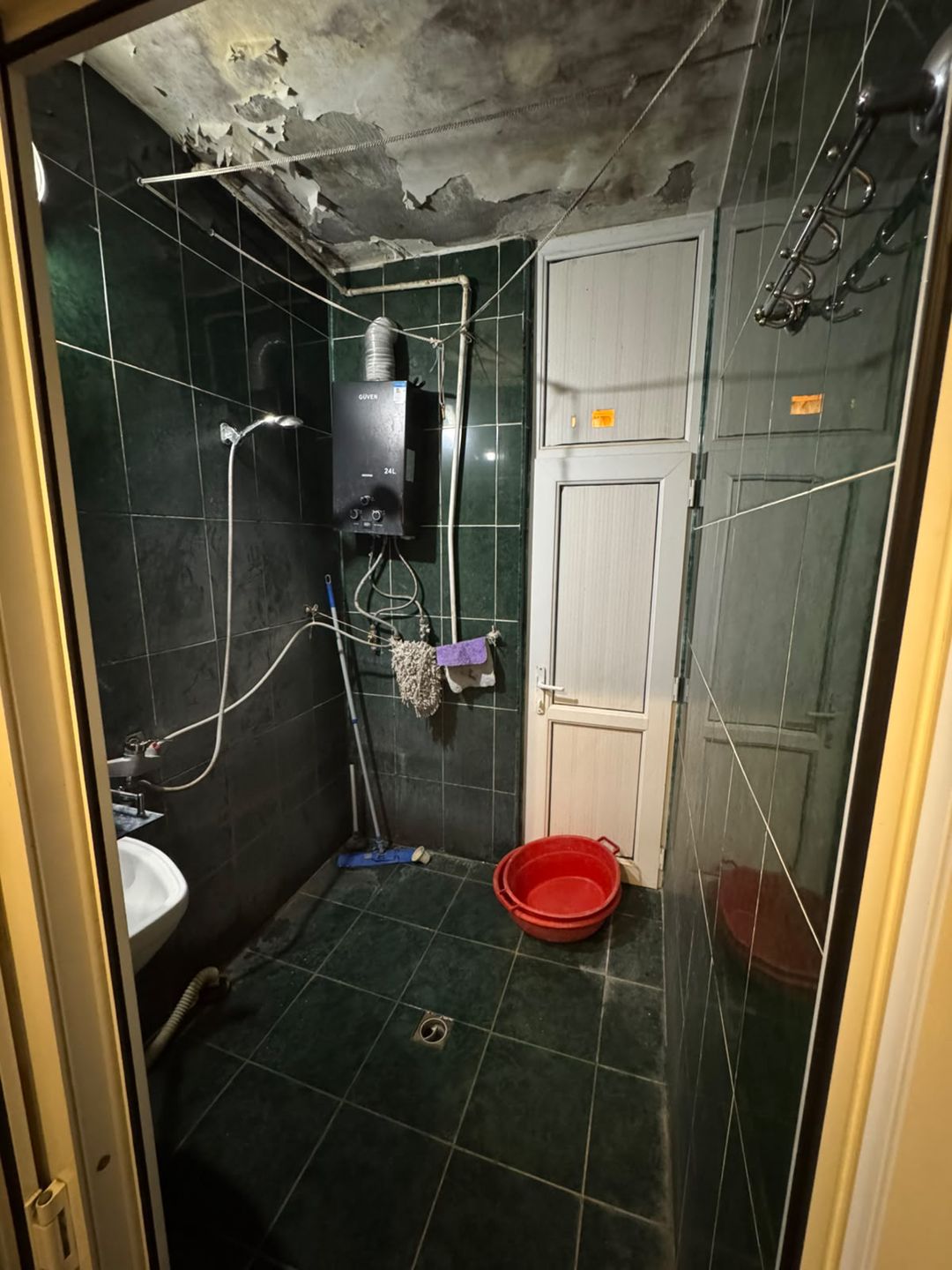 Satış: 1 otaqlı Köhnə tikili, 30 m², Abşeron rayonu — Mənzil, Bakı (5)