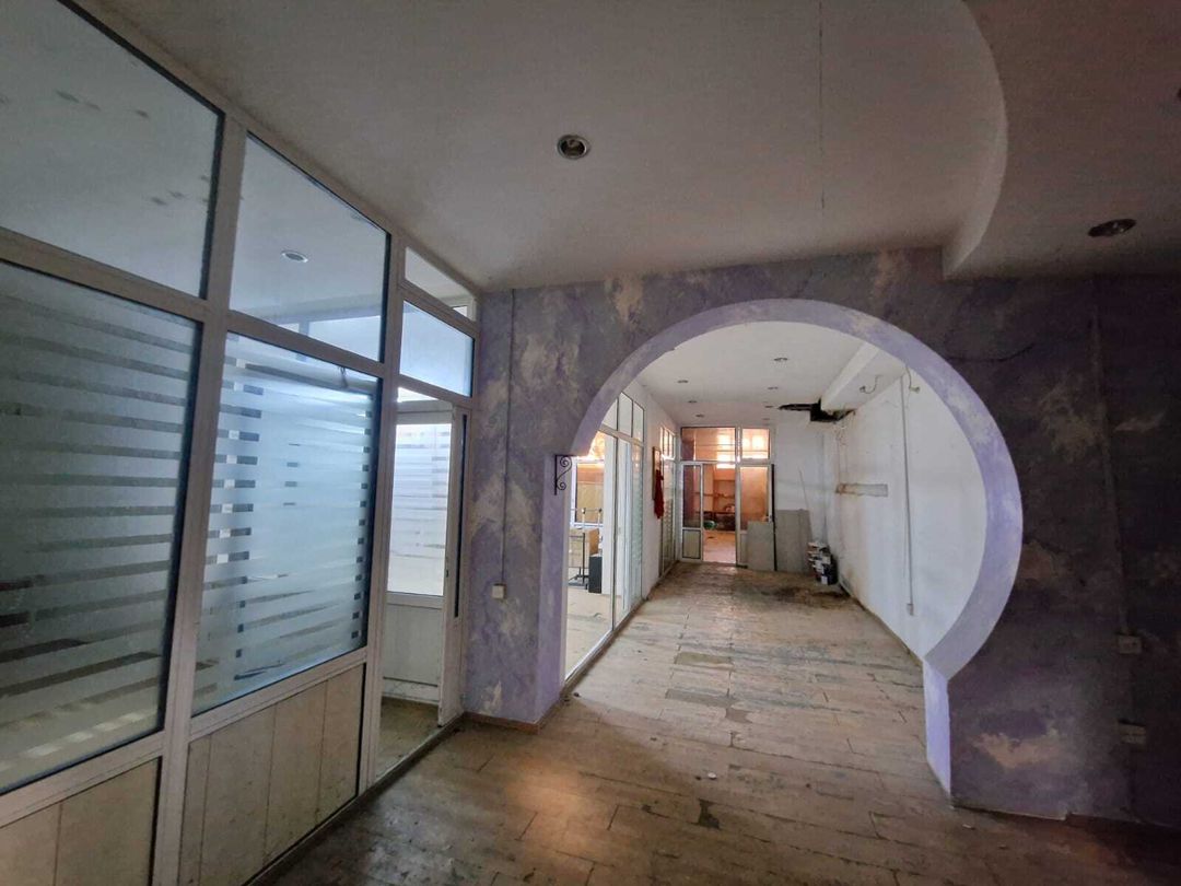 İcarəyə verilir obyekt 240 m² — Əmlak, Bakı (2)
