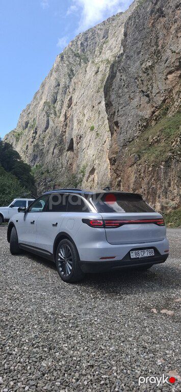 Leapmotor C11, 1.5 L, 30.1 kWh, 2024 il, 21 000 km — Avtomobillər, Bakı (10)