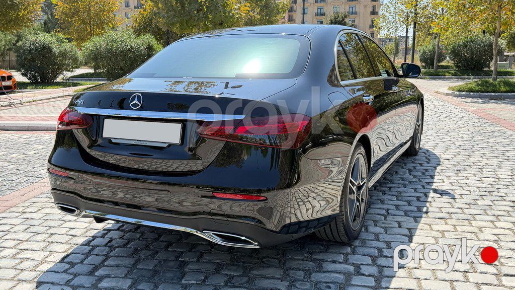 Mercedes E 200, 2.0 L, 2023 il, 30 000 km — Avtomobillər, Bakı (6)