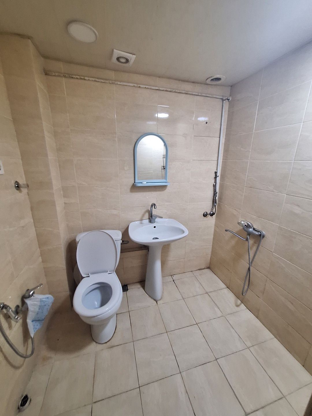 İcarəyə verilir 1 otaqlı köhnə tikili 45 m² — Mənzil, Bakı (7)