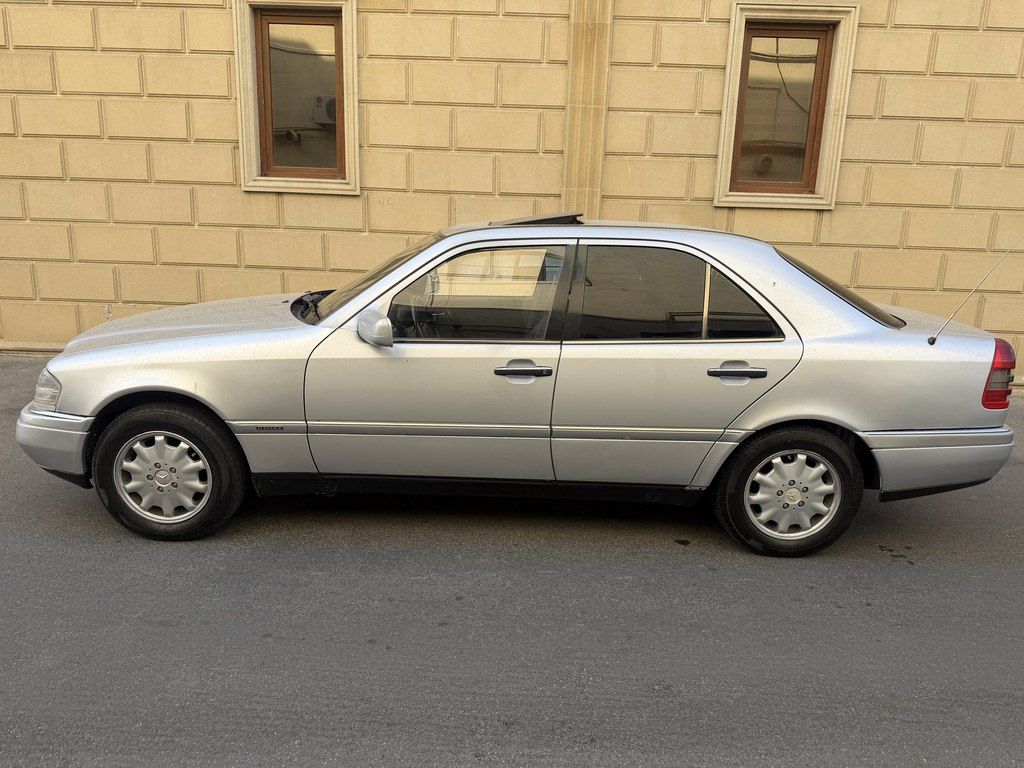 Mercedes C 180, 1.8 L, 1995 il, 631 380 km — Avtomobillər, Bakı (5)