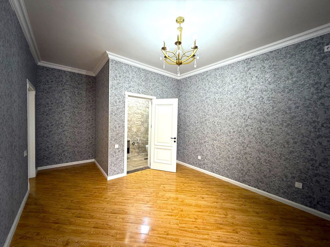 Satılır 4 otaqlı həyət evi/bağ evi 200 m² — Ev, villa, Bakı (8)