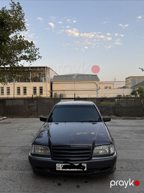 Mercedes C 250, 2.5 L, 1996 il, 326 530 km — Sumqayıt