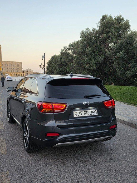 Kia Sorento, 2.0 L, 2017 il, 182 000 km — Avtomobillər, Bakı (4)