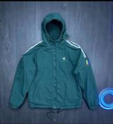 Gödəkçə Adidas — Islam