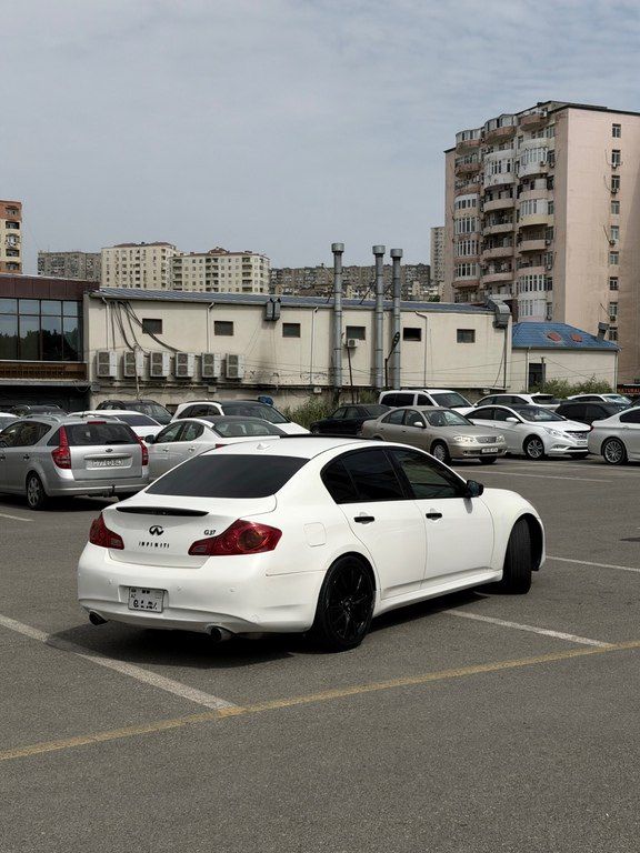 Infiniti G37, 3.7 L, 2013 il, 265 000 km — Avtomobillər, Bakı (3)